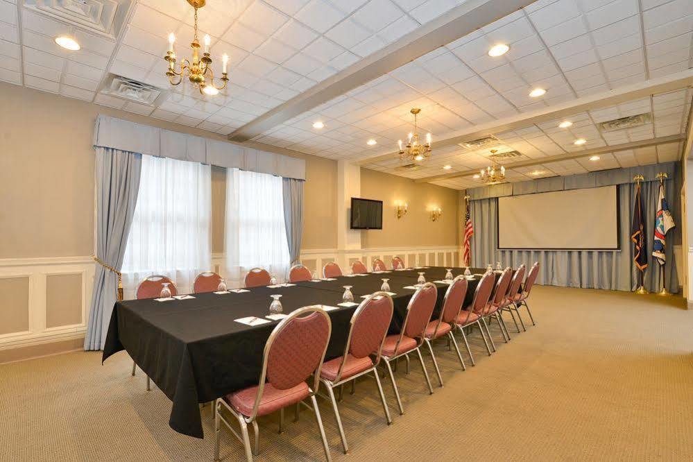 Genetti Hotel, Surestay Collection By Best Western Williamsport Buitenkant foto
